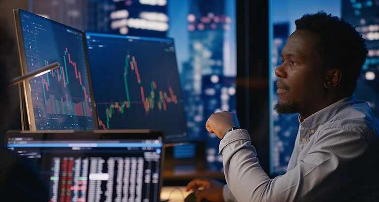 While investors often associate hot new technologies with bubbles and periods of subsequent underperformance, long-term market trends show that new technologies do not always generate bubbles and bubbles do not necessarily imply weak long-term returns.