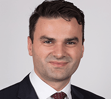 Razvan Ionasec (EMBA 2018).