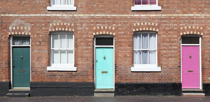 Row of terrace houses.