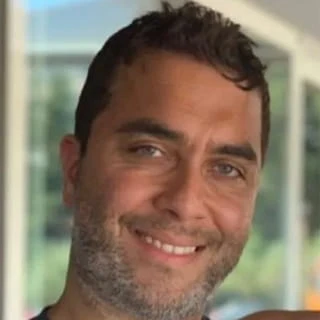 ash-kandhari 137x137