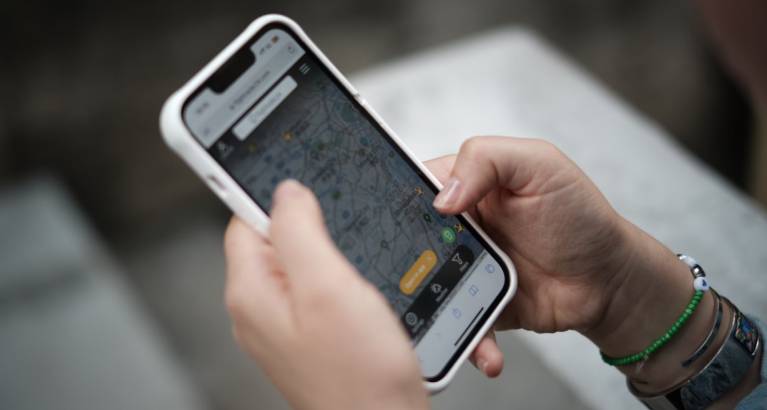 Financial Times: Business School professors’ picks: Amazon’s Zoox enters robotaxi race with Las Vegas rollout image