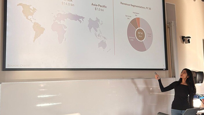 Manisha Chuttoor presenting.