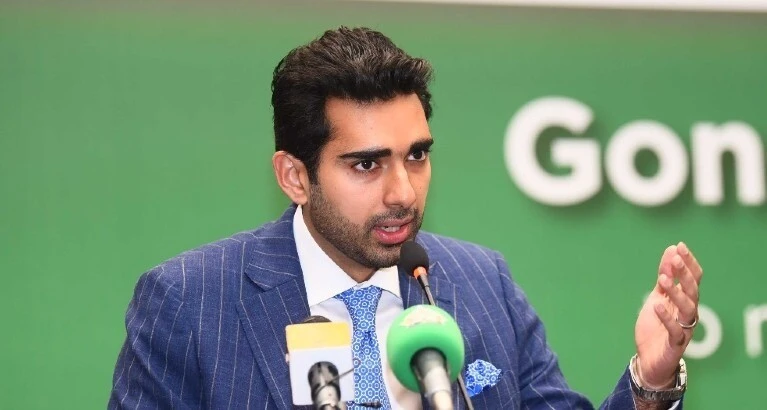 Ali Alman Qamar.