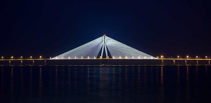 Suspension bridge at night in Mumbai.