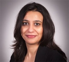 Dr Ritika Dave (MBA 2012).