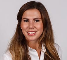 Holly Engelbrecht, MBA 2015