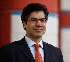 Dr Kamal Munir