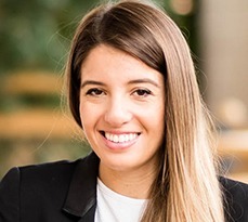 Maria Petragalia, (MBA 2018).