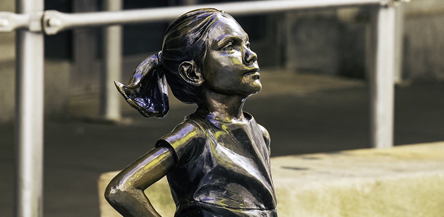 2022 fearless girl centred 883x432 1
