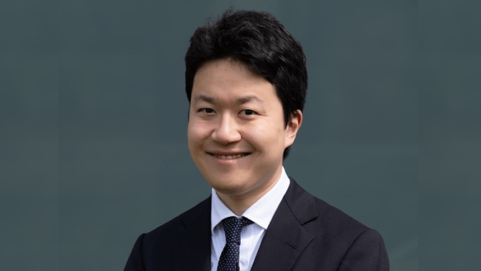 Naoki Yago.