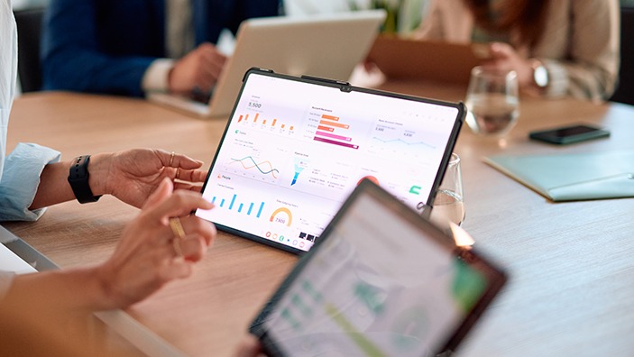 Undertaking FX markets research.