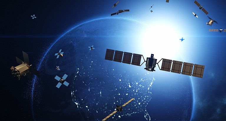 The paper notes that low-Earth orbit has moved within a decade “from a comparatively sparse operational environment to one approaching saturation at certain altitudes”, adding that this trajectory sits inside a space economy that the World Economic Forum in partnership with McKinsey & Company forecasts will grow from around $630 billion in 2023 to $1.8 trillion by 2035.